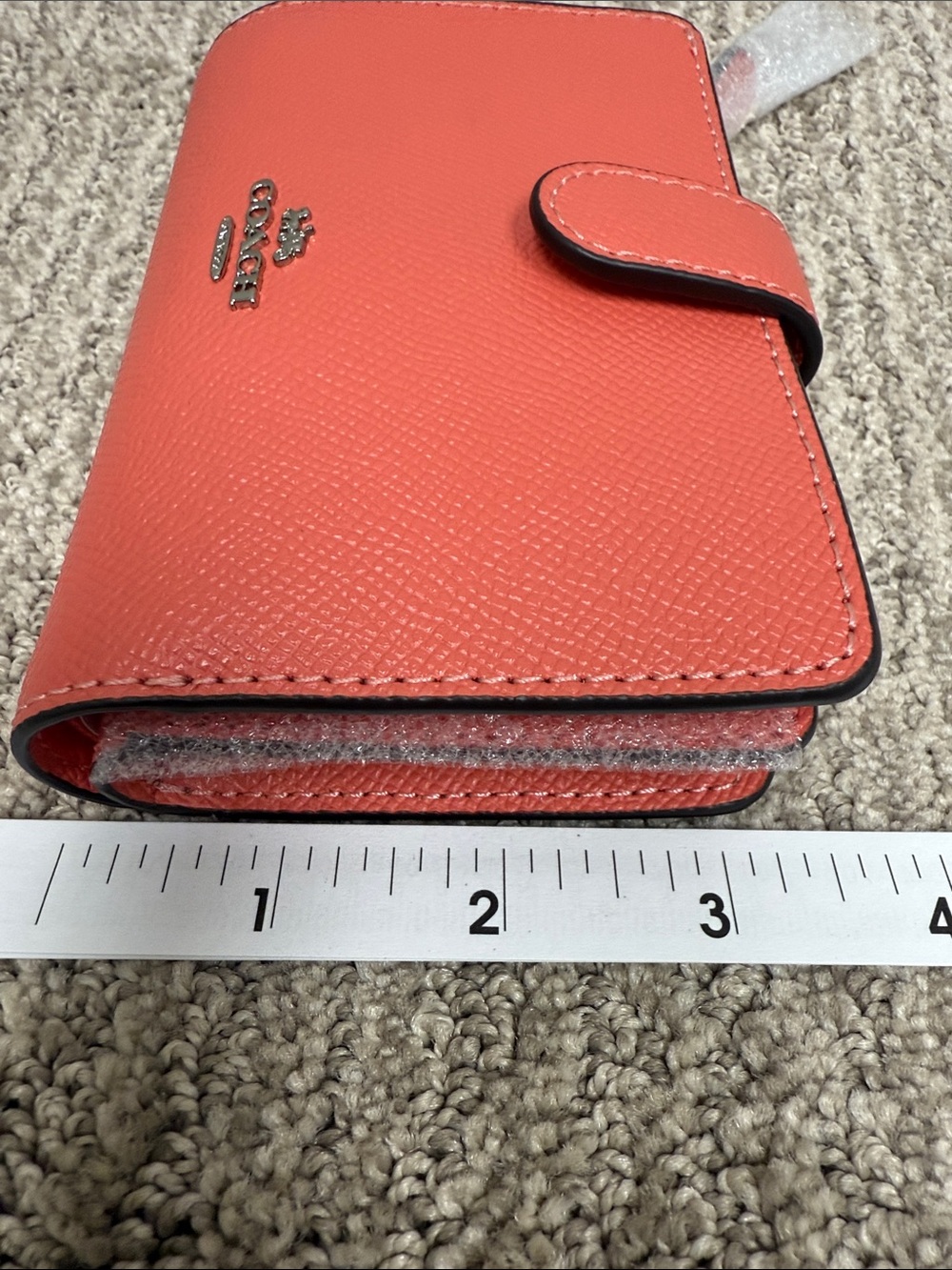 Coach Crossgrain Coral Pebbled Leather Medium Corner Zip Snap Wallet - Picture 9 of 9